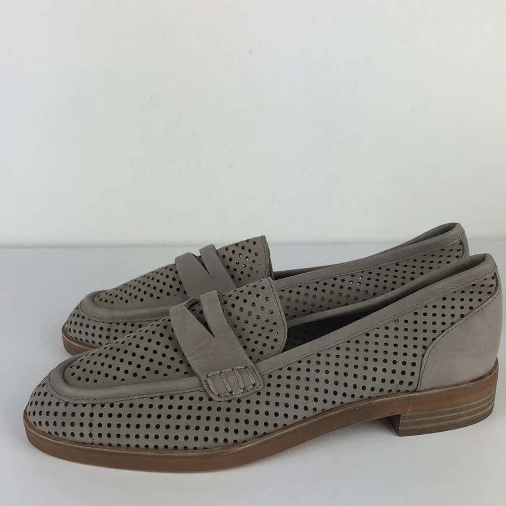 New Vince Camuto Kanta Perforated Breathable Loafer Flats 5.5